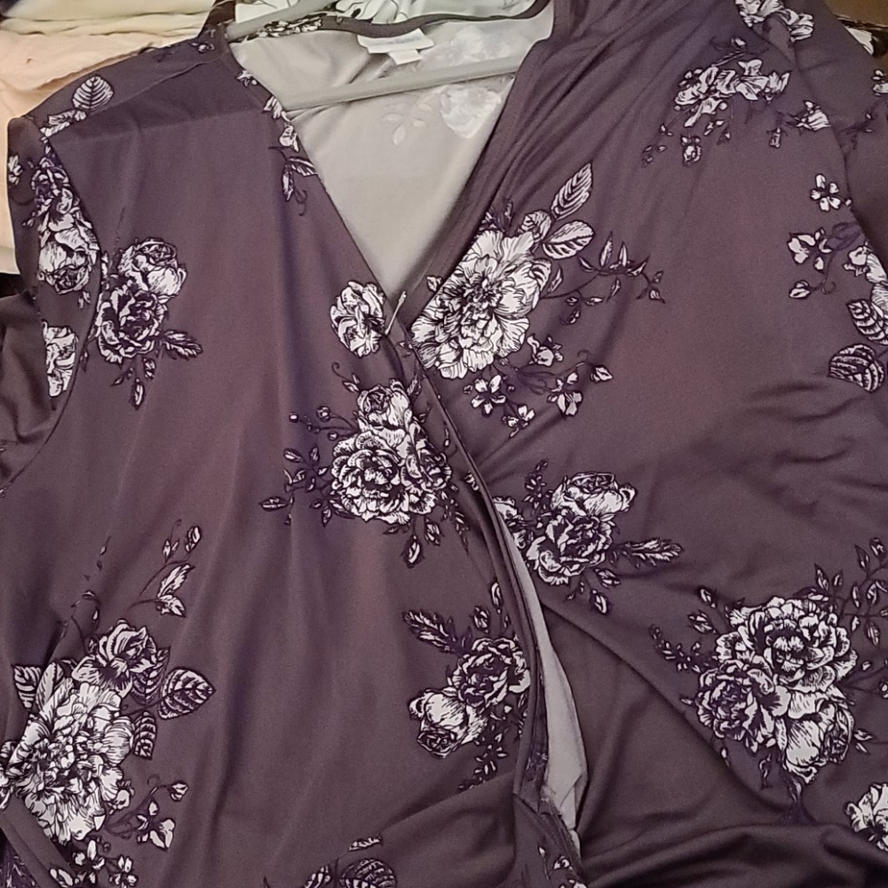 Price Reduced 6/3 Lularoe Michelle Wrap Dress 3xl